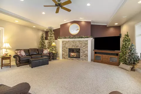 10410 Moon Rd, Saline, MI 48176 photo 8