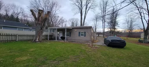 5363 Beverly Dr, Reading, MI 49274