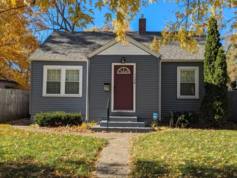 1138 Jennings Ave, Benton Harbor, MI 49022