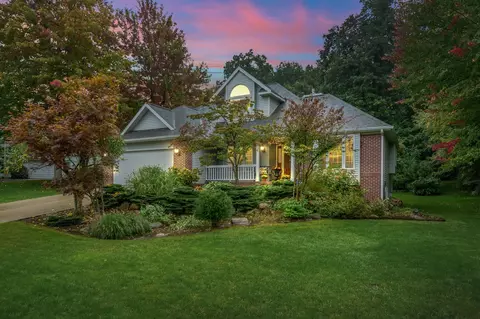 256 Jacaranda Dr, Battle Creek, MI 49015