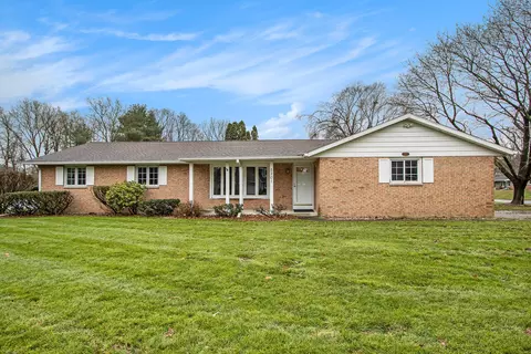 5201 Skyridge Ave, Kalamazoo, MI 49009