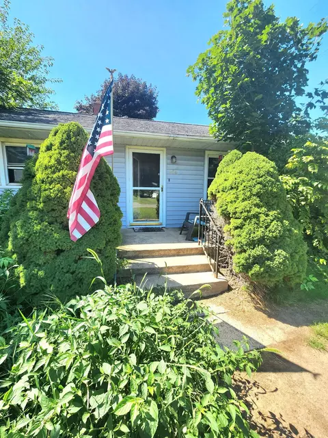 256 Sprague Rd, Coldwater, MI 49036