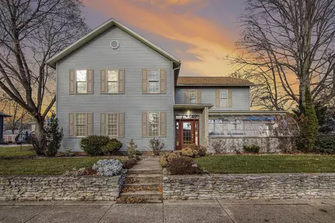316 W Chicago St, Buchanan, MI 49107