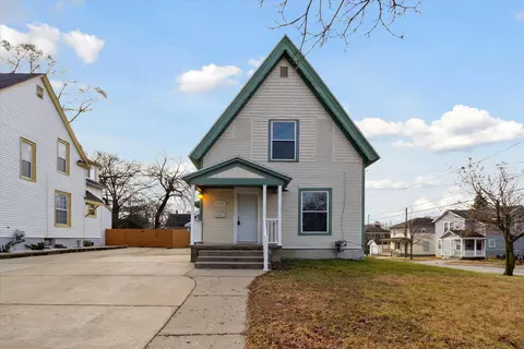 928 Bates St SE, Grand Rapids, MI 49506
