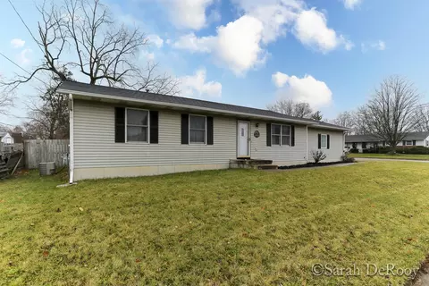 2680 Ivanrest Ave SW, Grandville, MI 49418