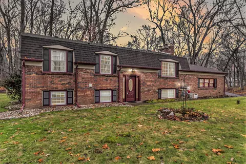 837 Sylvan Dr, Battle Creek, MI 49017