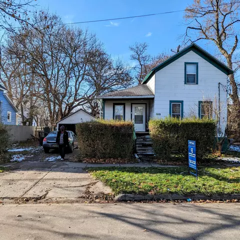 1015 N Park St, Kalamazoo, MI 49007