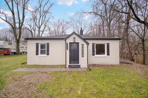 236 Hill Rd, Michigan Center, MI 49254