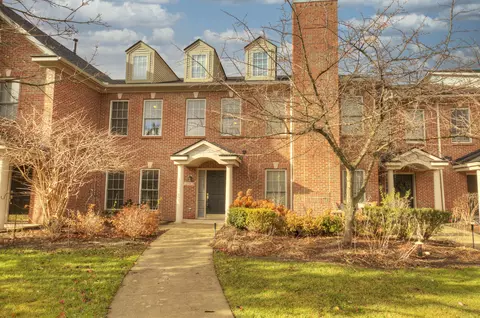 5754 Hampshire Ln, Ypsilanti, MI 48197