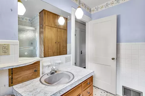 239 N Webster St, Jackson, MI 49202 photo 23