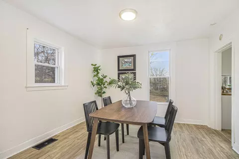 416 W North St, Jackson, MI 49202 photo 7