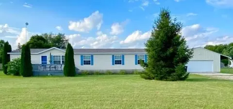 8570 Meadow Vista Dr, Saranac, MI 48881