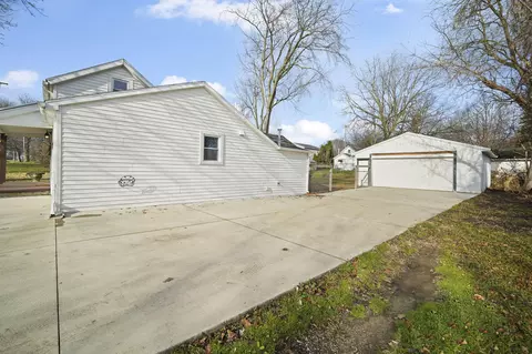 136 Arnold St, Jackson, MI 49202 photo 29