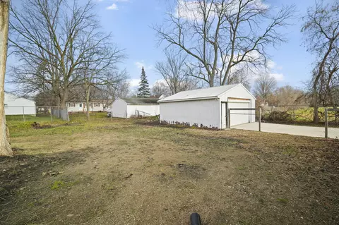 136 Arnold St, Jackson, MI 49202 photo 35