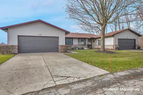 2104 Jo Dean Ct NE, Grand Rapids, MI 49505