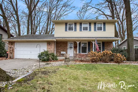 4617 Brooklyn Ave SE, Kentwood, MI 49508