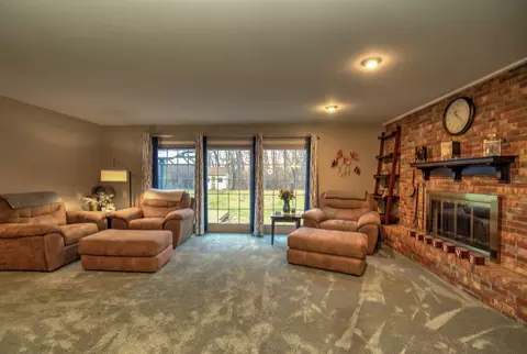 3638 Sassafras Dr, Jackson, MI 49201 photo 4