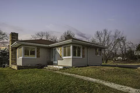 4122 Mc Arthur Rd, Jackson, MI 49203
