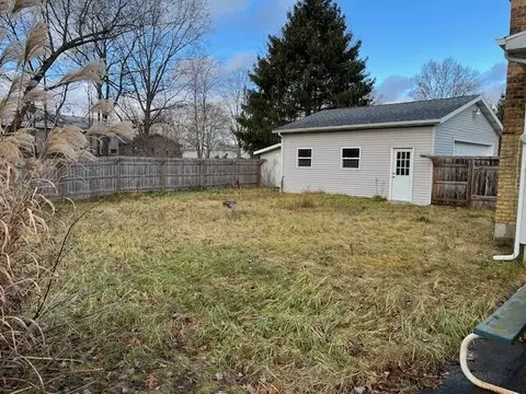 376 8th St, Plainwell, MI 49080 photo 14