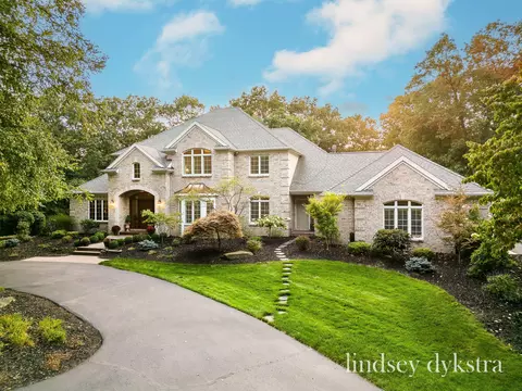 4550 Old Grand River Trl NE, Ada, MI 49301