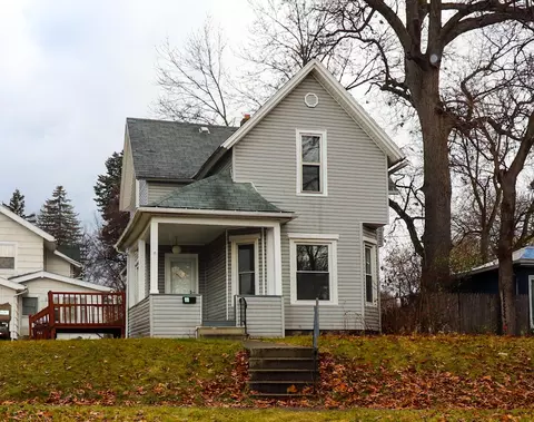 1238 First St, Jackson, MI 49203