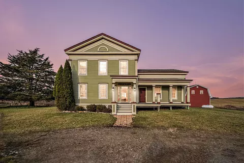 12350 Territorial Rd, Munith, MI 49259