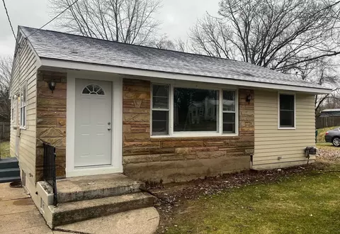 5924 Nevada Ave, Portage, MI 49002