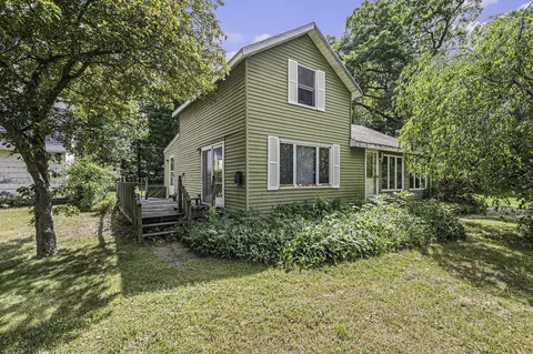 207 Cherry St, Allegan, MI 49010