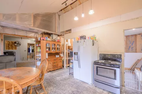 7001 Coon Hill Rd, Munith, MI 49259 photo 4