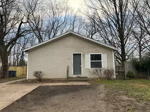 622 Ruth St, Portage, MI 49024