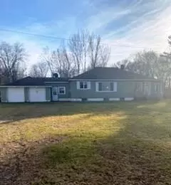 9230 W South River Dr, Grant, MI 49327