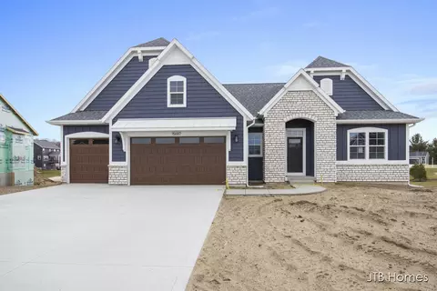 15687 Gardenton Ct, Grand Haven, MI 49417