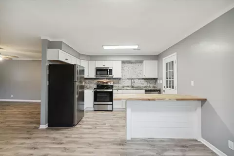 321 E Main St, Rives Junction, MI 49277 photo 19