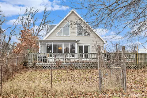 16400 B Dr S, Marshall, MI 49068