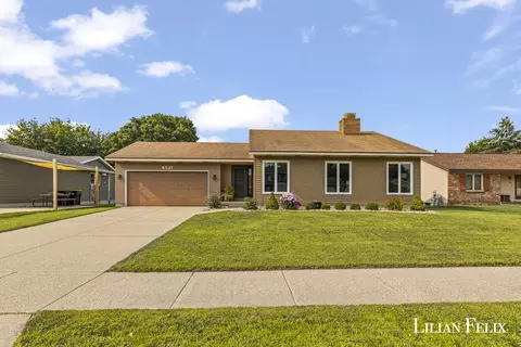 4521 Sutton Pl SW, Grandville, MI 49418