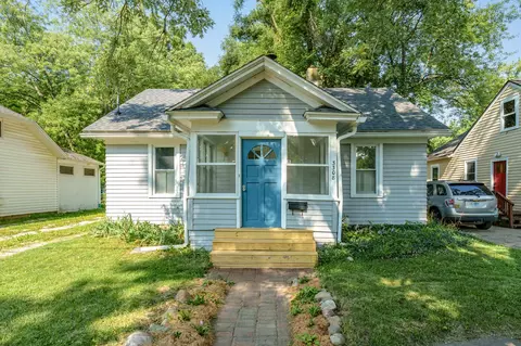 3308 Hoover St, Kalamazoo, MI 49008