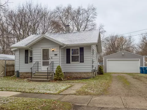 3536 Hoover St, Kalamazoo, MI 49008