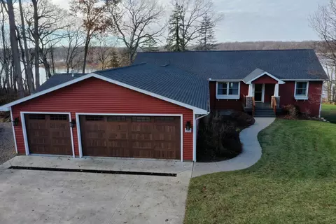 1181 Cedar Lk, Marshall, MI 49068