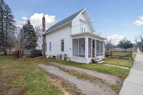 711 S Jackson St, Jackson, MI 49203 photo 2