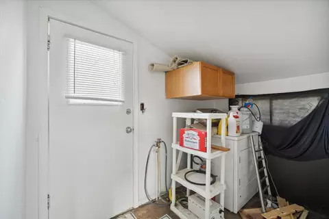 711 S Jackson St, Jackson, MI 49203 photo 23