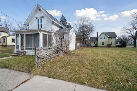 711 S Jackson St, Jackson, MI 49203 photo 5
