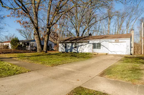 1511 Northfield Dr, Niles, MI 49120