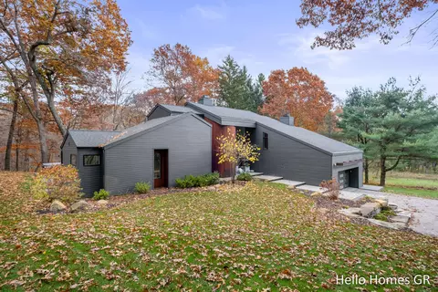 8697 Conservation St NE, Ada, MI 49301 photo 4