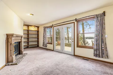 2458 Fox Rdg, Lyons, MI 48851 photo 2