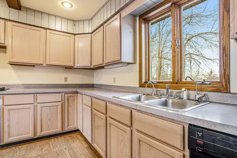 2458 Fox Rdg, Lyons, MI 48851 photo 8