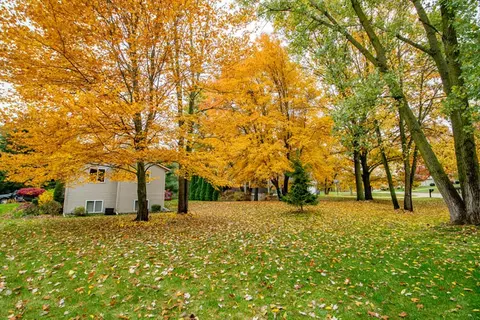 222 Deer Run Dr, Plainwell, MI 49080 photo 42
