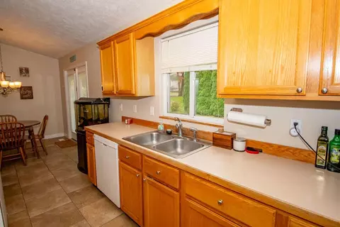 222 Deer Run Dr, Plainwell, MI 49080 photo 16