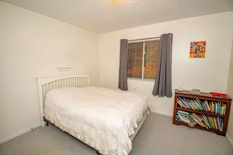 222 Deer Run Dr, Plainwell, MI 49080 photo 23