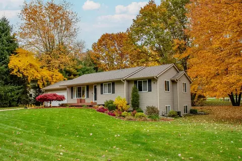 222 Deer Run Dr, Plainwell, MI 49080 photo 37