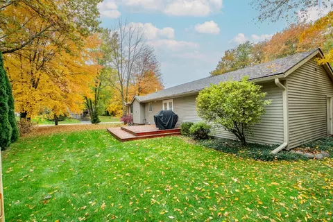 222 Deer Run Dr, Plainwell, MI 49080 photo 39